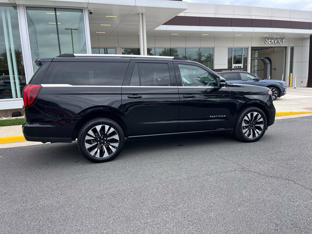 2025 Ford Expedition Max Platinum 4WD | Pano Roof | BLIS | 360 Cam | HD Tow