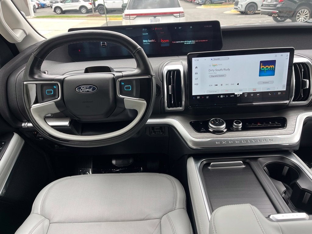 2025 Ford Expedition Max Platinum 4WD | Pano Roof | BLIS | 360 Cam | HD Tow