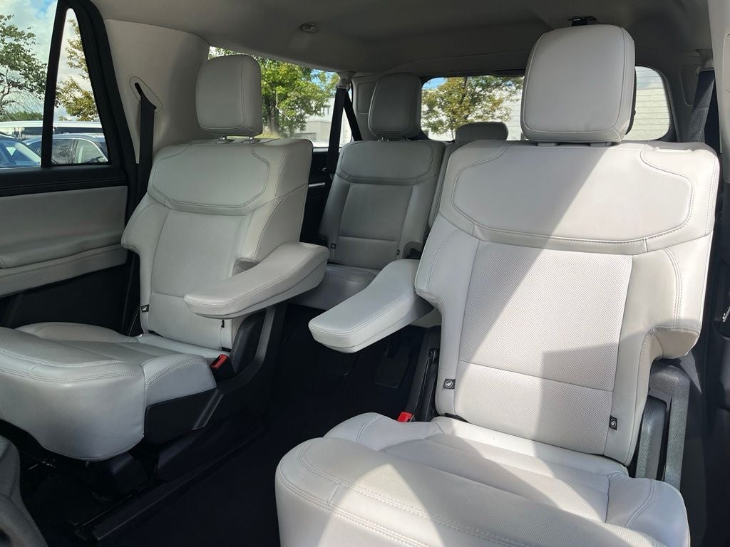 2025 Ford Expedition Max Platinum 4WD | Pano Roof | 360 Cam | BLIS | HD Tow Pkg