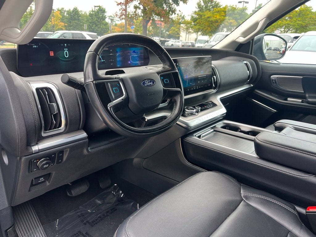 2025 Ford Expedition Max Platinum 4WD | Pano Roof | 360 Cam | BLIS | LKAS