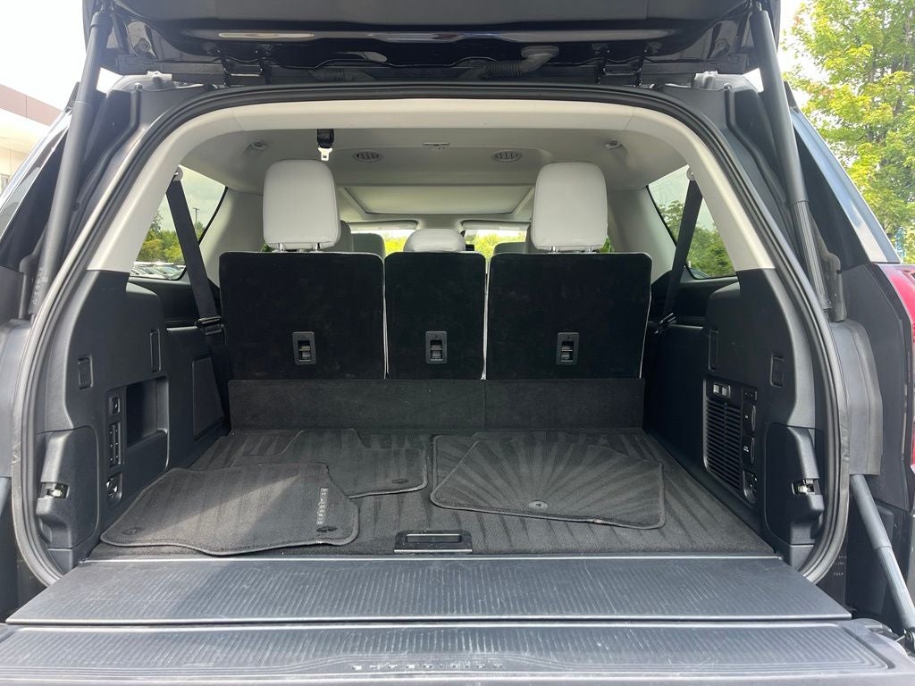 2025 Ford Expedition Max Platinum 4x4 | Pano Roof | BLIS | HD Tow Pkg