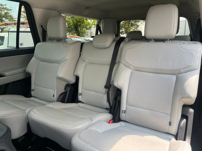 2025 Ford Expedition Max Platinum 4x4 | Pano Roof | BLIS | HD Tow Pkg