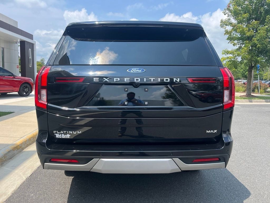2025 Ford Expedition Max Platinum 4x4 | Pano Roof | BLIS | HD Tow Pkg