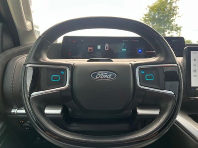 2025 Ford Expedition Max Platinum 4WD | Pano Roof | 360 Cam | BLIS | HD Tow Pkg