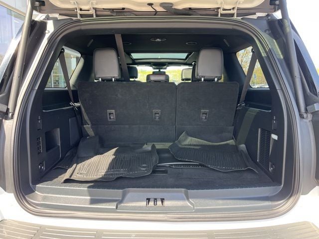2023 Ford Expedition Max Limited Stealth 4WD | Pano Roof | NEW TIRES | HD Tow