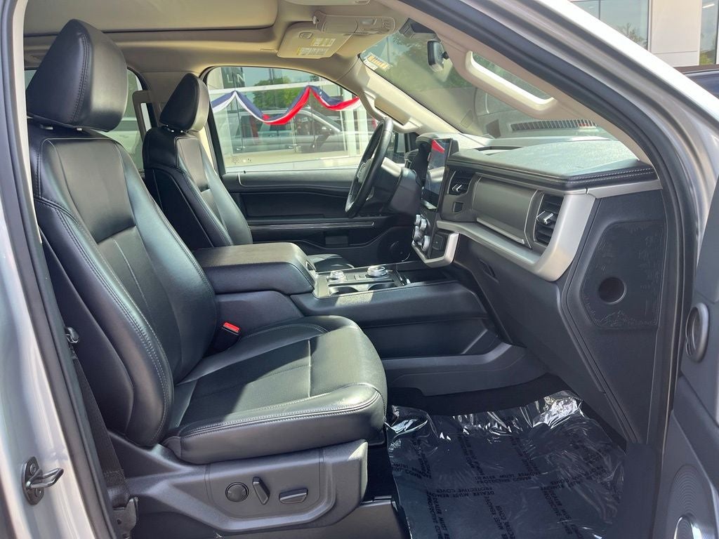 2024 Ford Expedition XLT 4WD | Pano Roof | 360 Cam | BLIS | HD Tow Pkg
