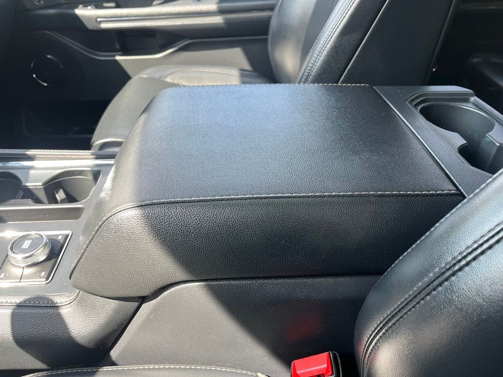 2024 Ford Expedition XLT 4WD | Pano Roof | 360 Cam | BLIS | HD Tow Pkg