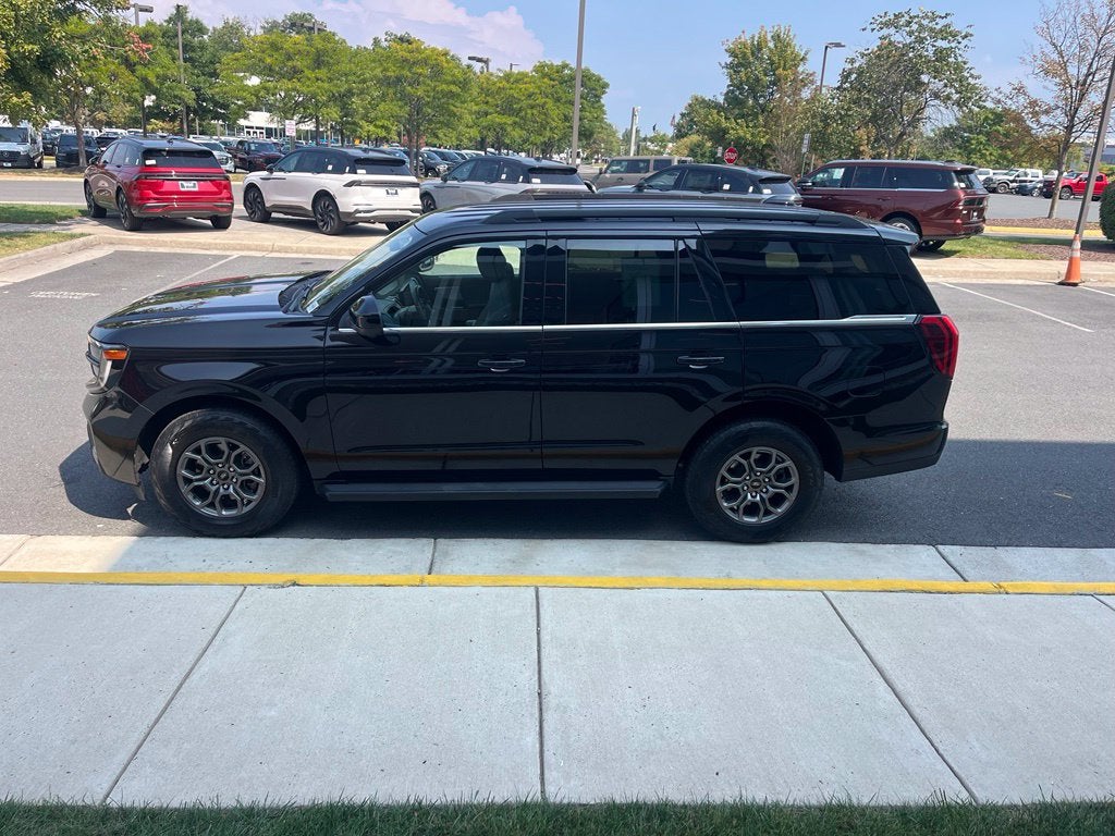 2025 Ford Expedition Active 4WD | 360 Camera | BLIS | HD Tow Pkg