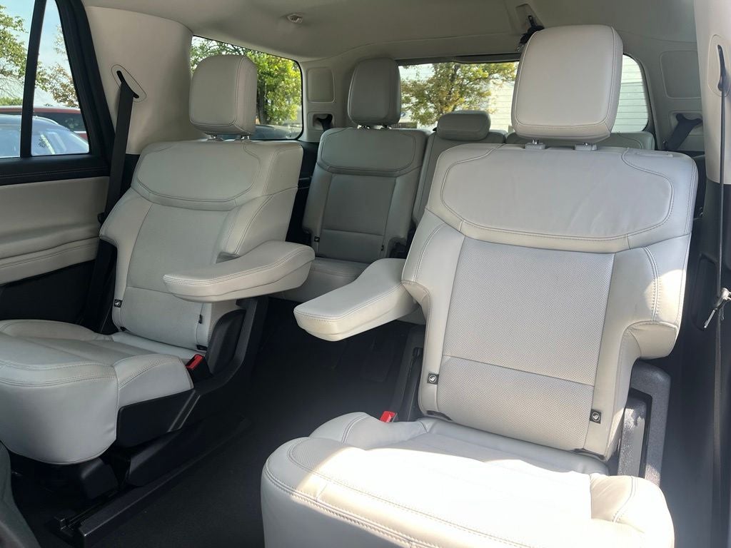 2025 Ford Expedition Platinum 4WD | Pano Roof | 360 Cam | BLIS | HD Tow Pkg