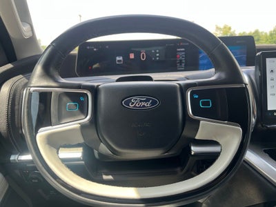 2025 Ford Expedition Platinum 4WD | Pano Roof | 360 Cam | BLIS | HD Tow Pkg