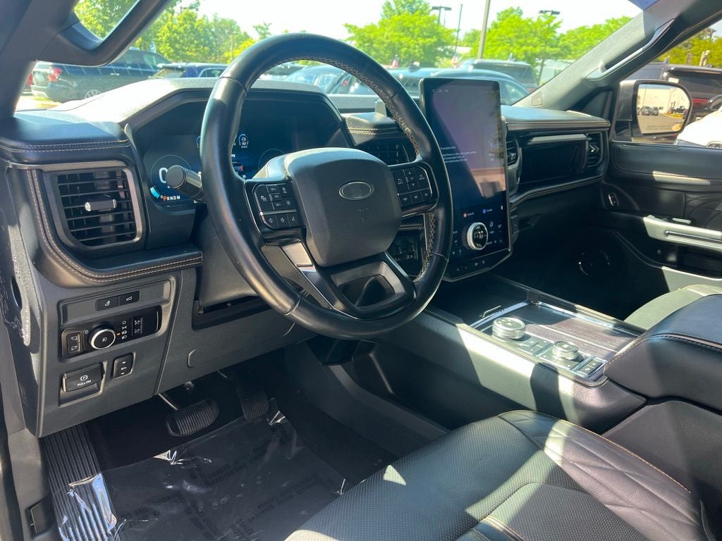 2023 Ford Expedition Platinum 4WD | Pano Roof | 360 Cam | HD Tow | Entertain Pkg