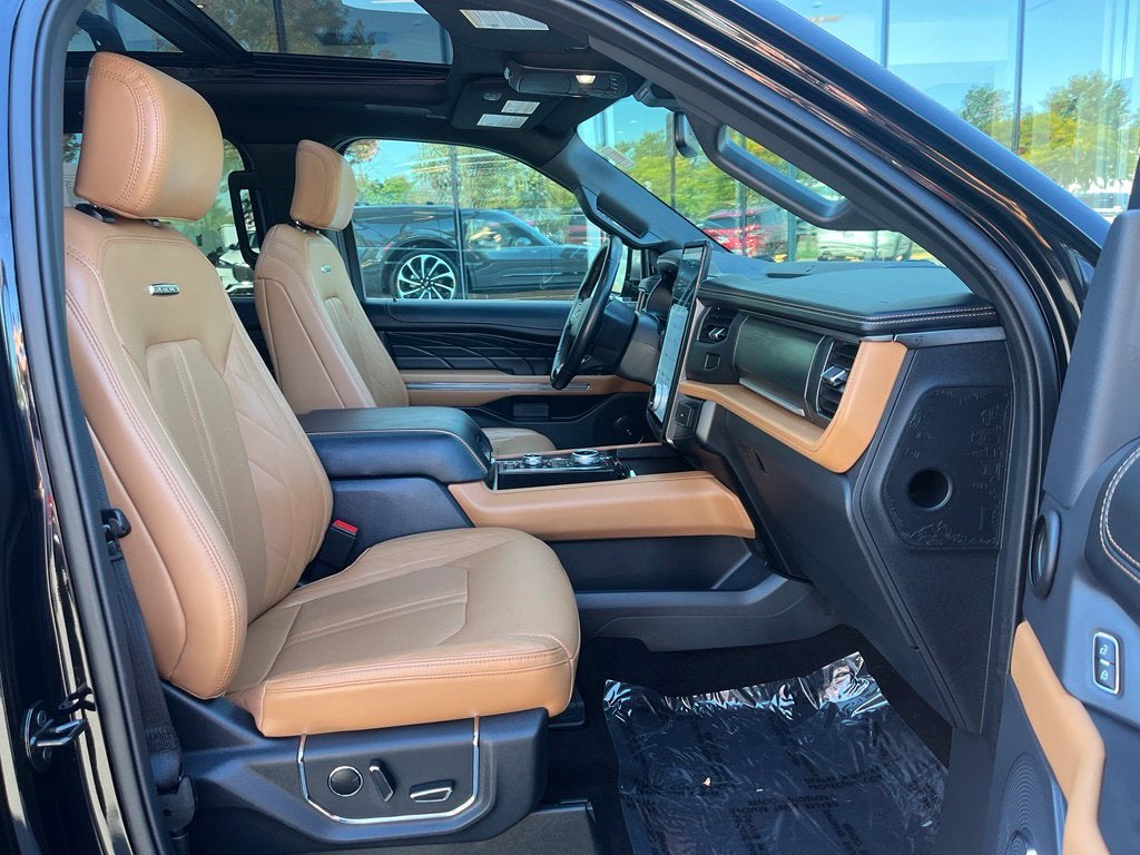 2023 Ford Expedition Platinum 4WD | Pano Roof | 360 Cam | BLIS | HD Tow
