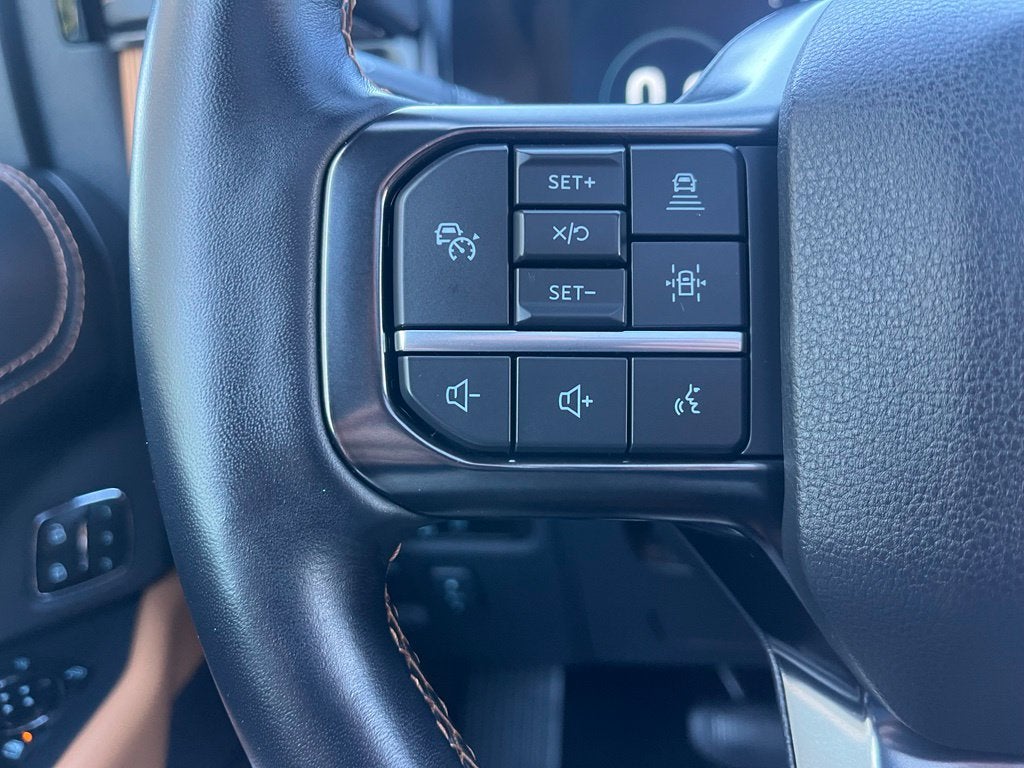 2023 Ford Expedition Platinum 4WD | Pano Roof | 360 Cam | BLIS | HD Tow