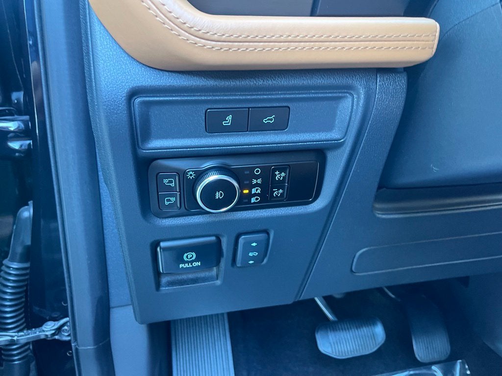 2023 Ford Expedition Platinum 4WD | Pano Roof | 360 Cam | BLIS | HD Tow