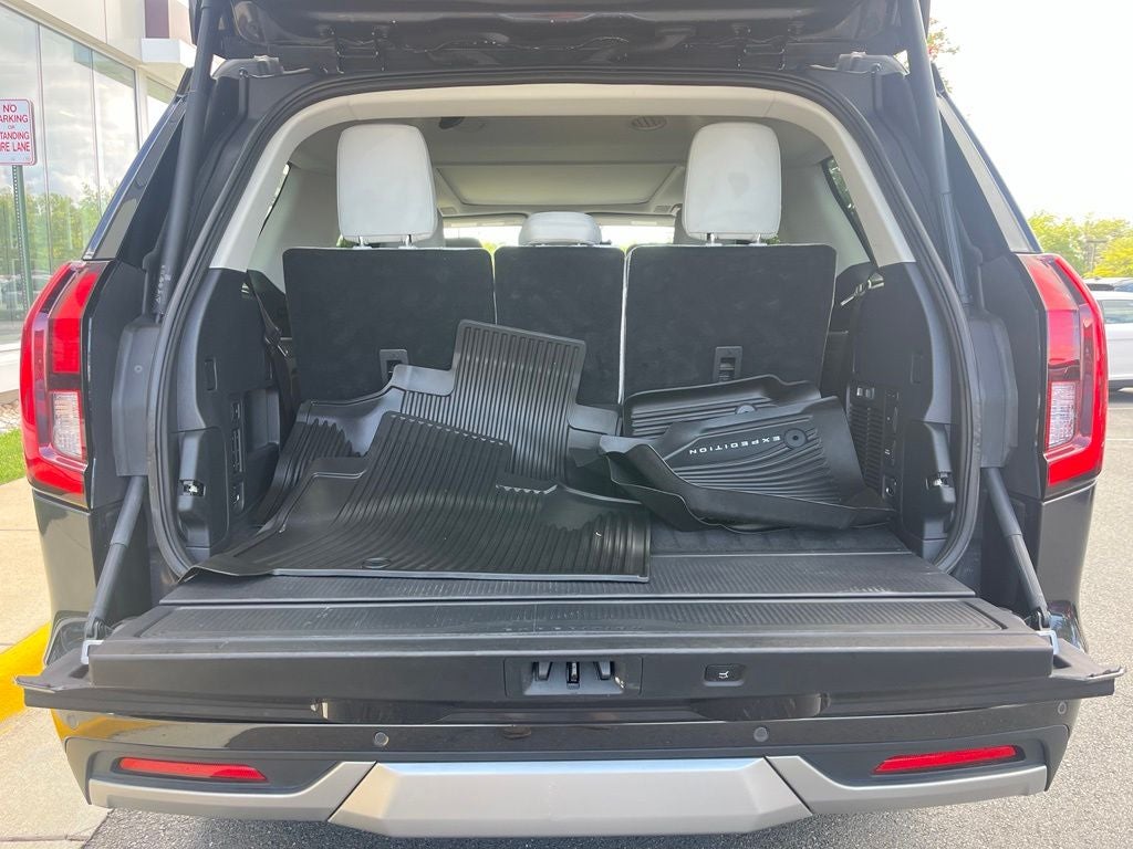 2025 Ford Expedition Platinum 4WD | Pano Roof | BLIS | LKAS