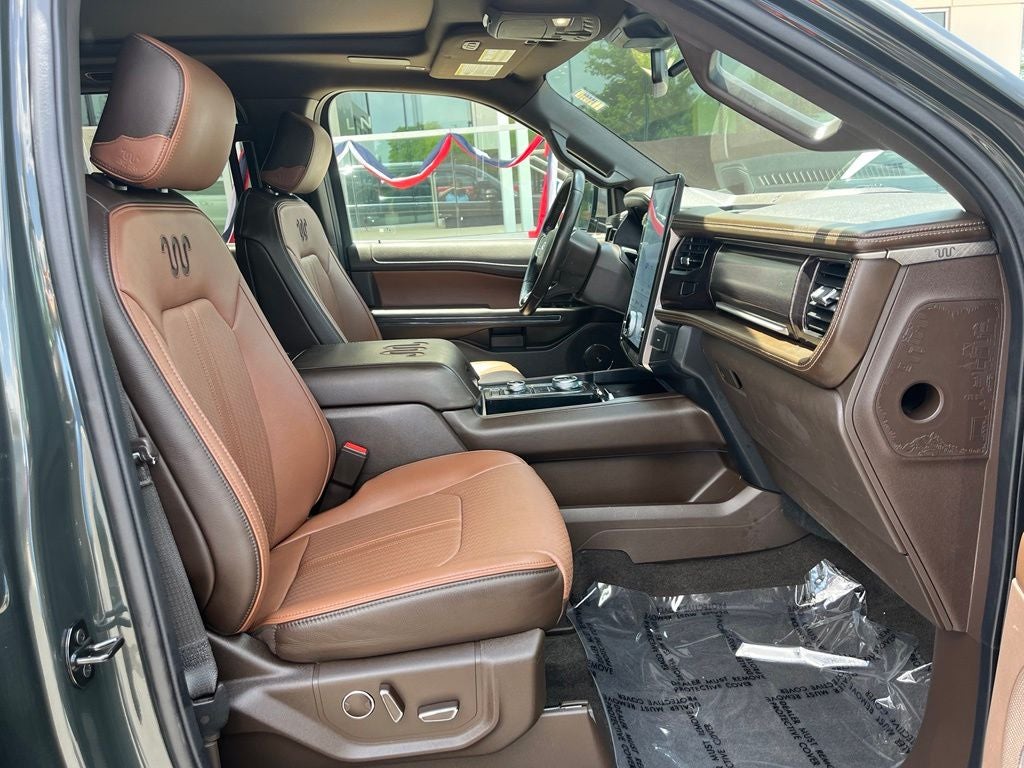 2022 Ford Expedition King Ranch 4WD | Pano Roof | 360 Cam | BLIS | Tow Pkg