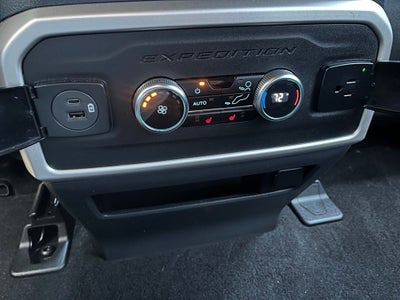 2023 Ford Expedition Limited Stealth Edition 4WD | Pano Roof | 360 Cam | HD Tow
