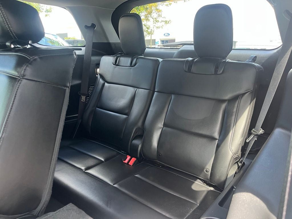 2023 Ford Explorer XLT 4WD | Pano Roof | BLIS | CoPilot360 Assist+