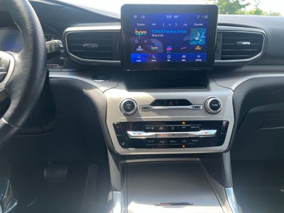 2023 Ford Explorer XLT 4WD | Pano Roof | BLIS | CoPilot360 Assist+
