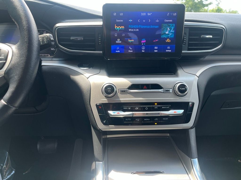2023 Ford Explorer XLT 4WD | Pano Roof | BLIS | CoPilot360 Assist+