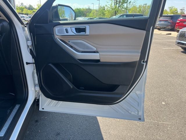 2023 Ford Explorer Limited 4WD | Pano Roof | 360 Camera | Tech Pkg