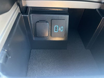 2023 Ford Explorer Limited 4WD | Pano Roof | 360 Camera | Tech Pkg