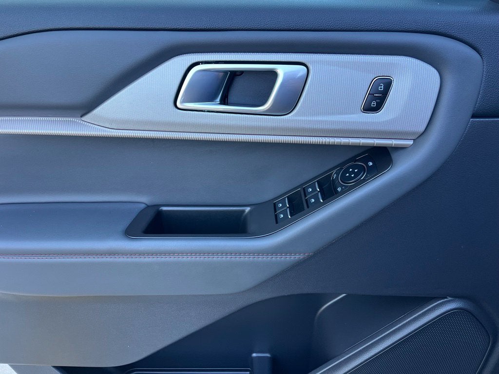 2025 Ford Explorer Active 4WD | BLIS | CarPlay/Android | LKAS