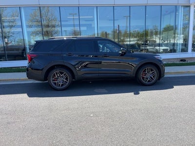 2025 Ford Explorer ST 4WD | Pano Roof | Sun & Sound | 13.2" Touchscreen