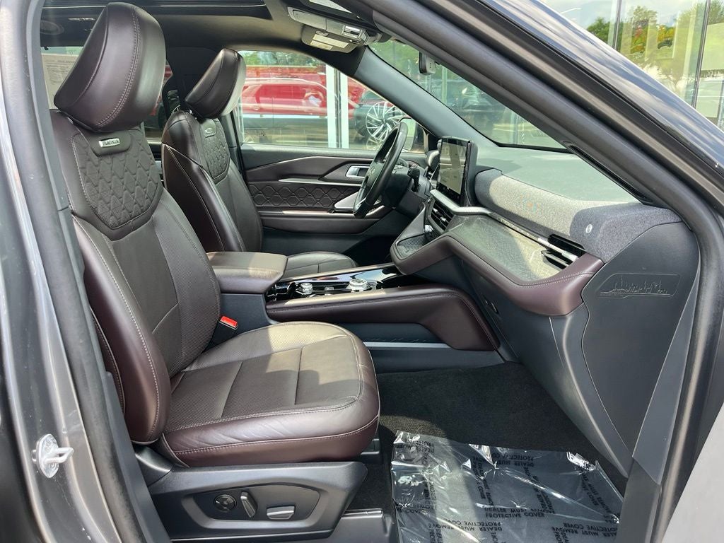 2025 Ford Explorer Platinum 4WD | Moonroof | 360 Cam | BLIS | Ultimate Pkg