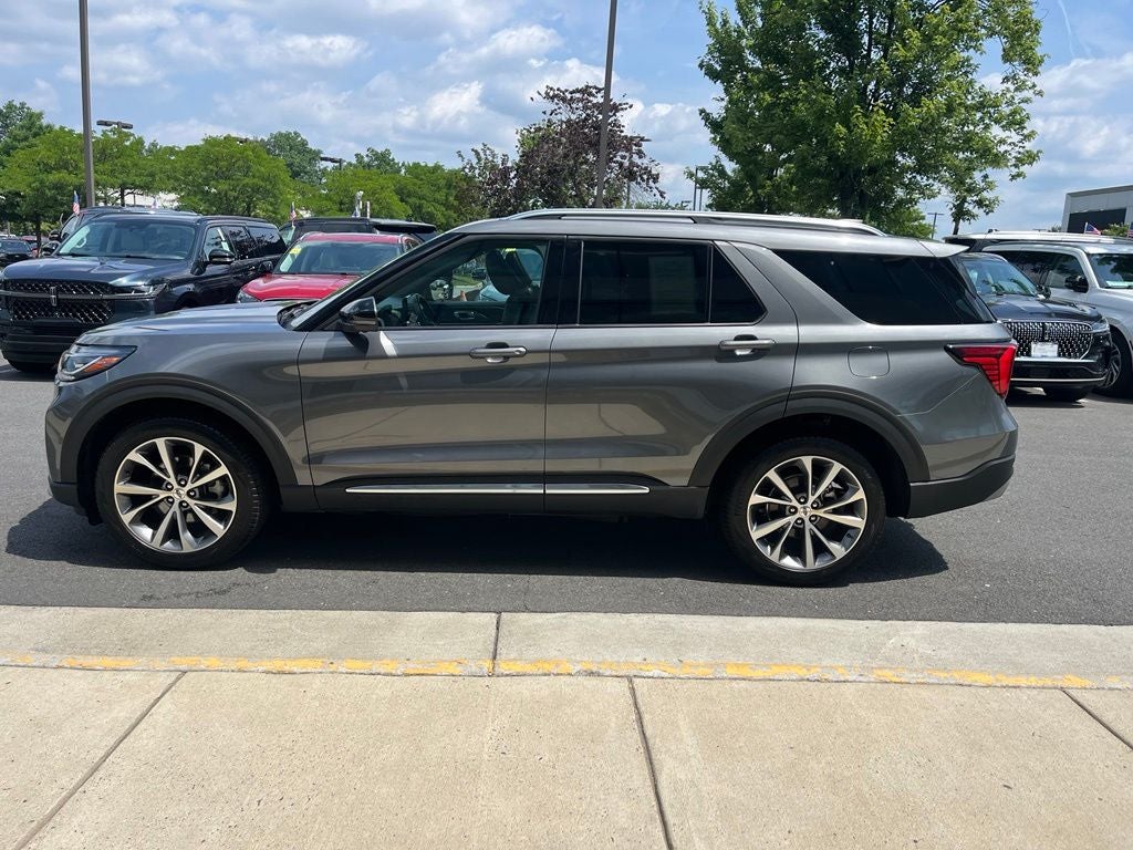 2025 Ford Explorer Platinum 4WD | Moonroof | 360 Cam | BLIS | Ultimate Pkg