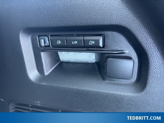 2025 Ford Explorer Platinum 3.0L EcoBoost V6 | Pano Roof | 360 Camera