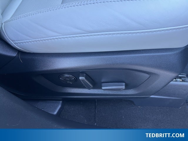 2025 Ford Explorer Platinum 3.0L EcoBoost V6 | Pano Roof | 360 Camera