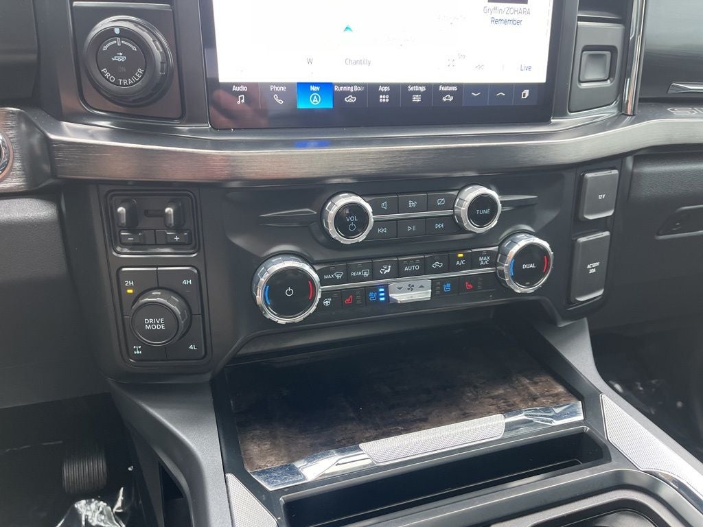 2024 Ford F-250SD Lariat 4WD | Pano Roof | 360 Camera | Ultimate Pkg