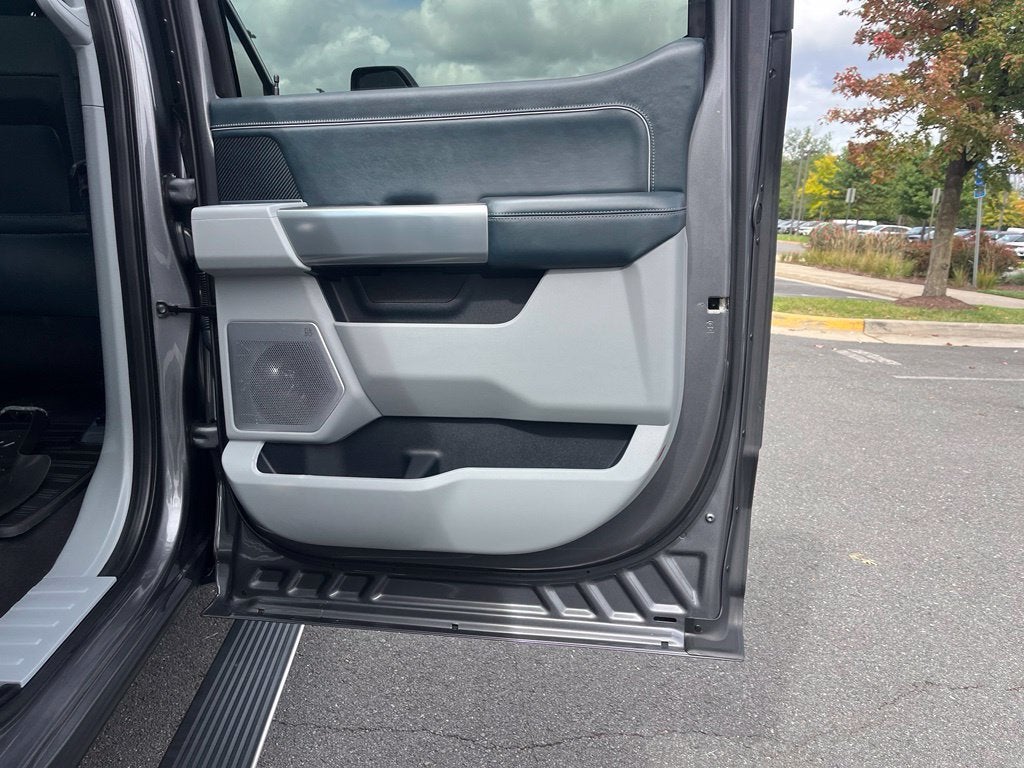 2024 Ford F-350SD Limited 4WD | FX4 Pkg | Pano Roof | HUD | BLIS