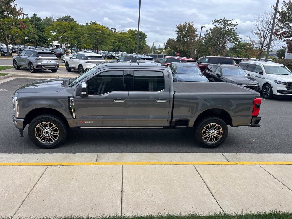 2024 Ford F-350SD Limited 4WD | FX4 Pkg | Pano Roof | HUD | BLIS