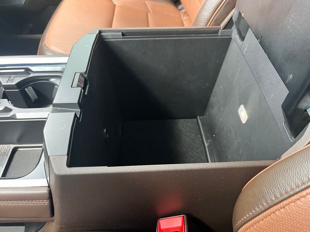 2024 Ford F-350SD King Ranch | Max Recline Seats | 2kW Pro Pwr | FX4 | PanoRoof