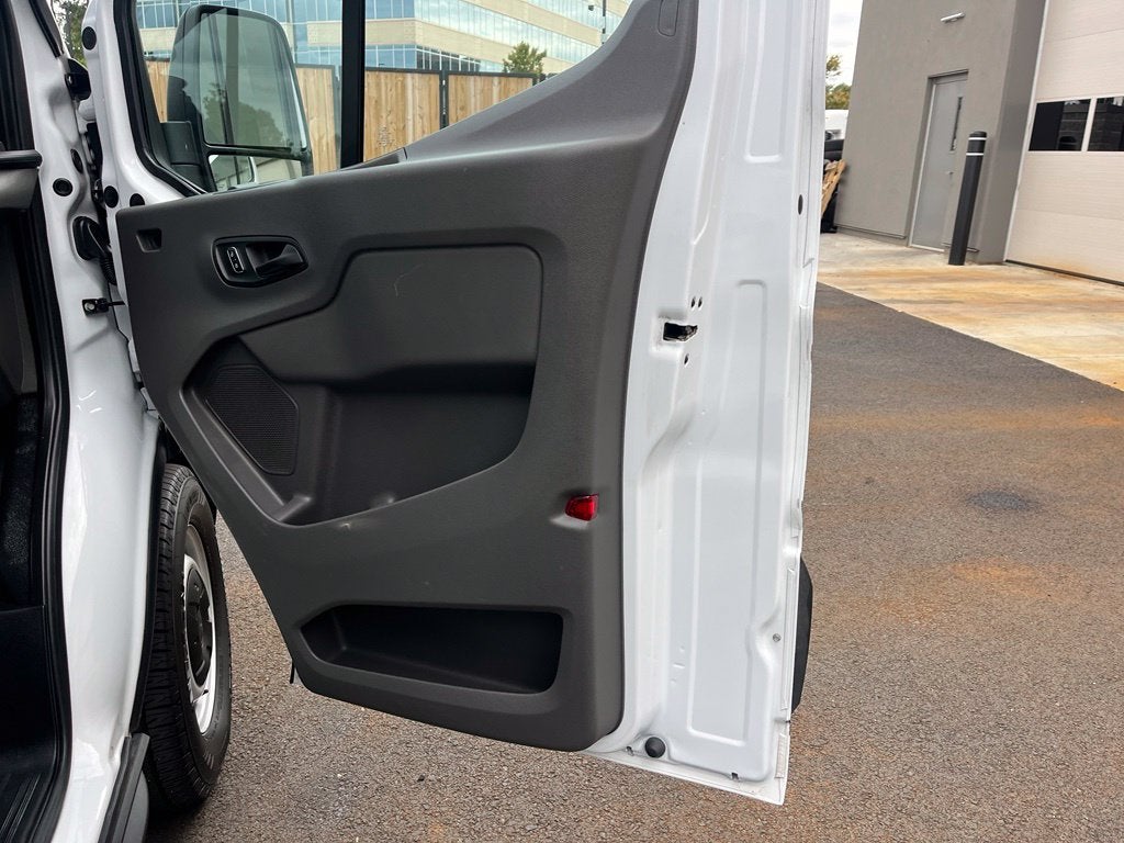 2025 Ford Transit-250 Base Medium Roof Cargo Van | 148" WB | 1 Owner