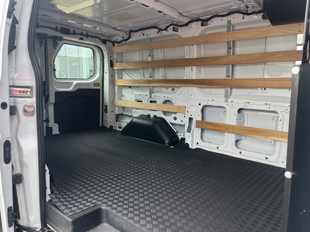 2025 Ford Transit-250 Base