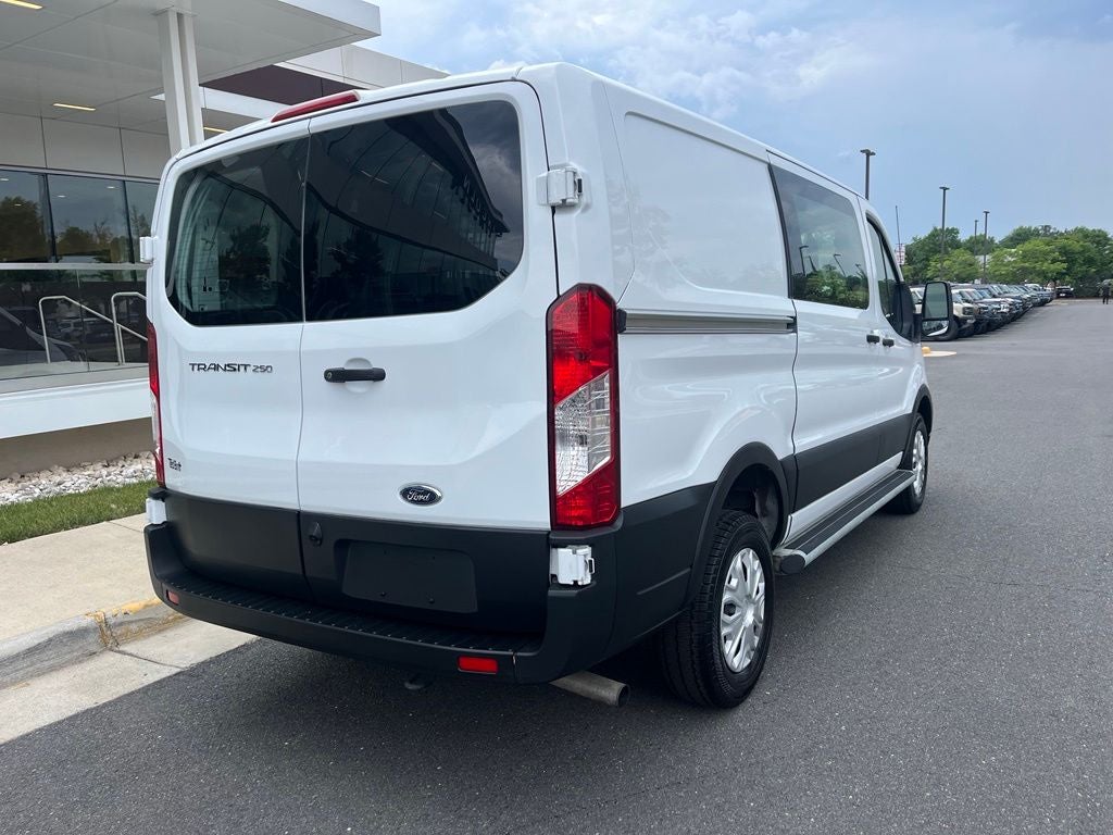 2025 Ford Transit-250 Base