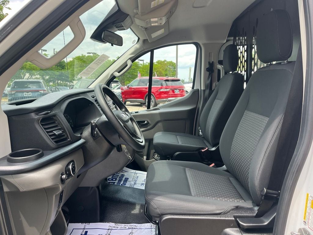 2025 Ford Transit-250 Base