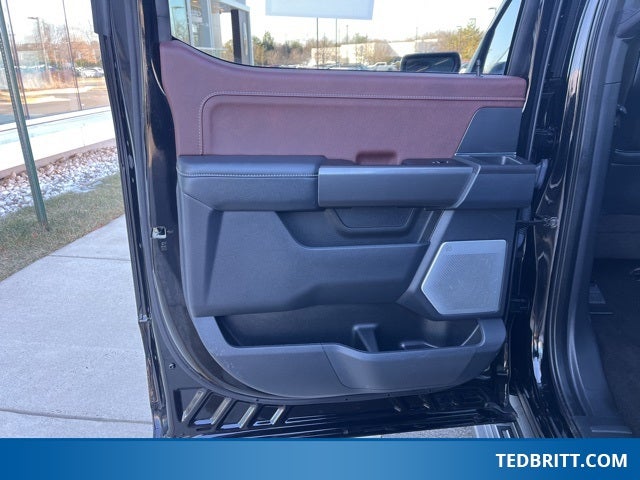 2023 Ford F-150 Lariat 4WD | Pano Roof | 360 Camera | Trailer Tow Pkg