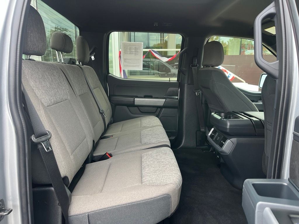 2025 Ford F-150 XLT 4WD | BLIS | Mobile Office | CarPlay/Android Auto