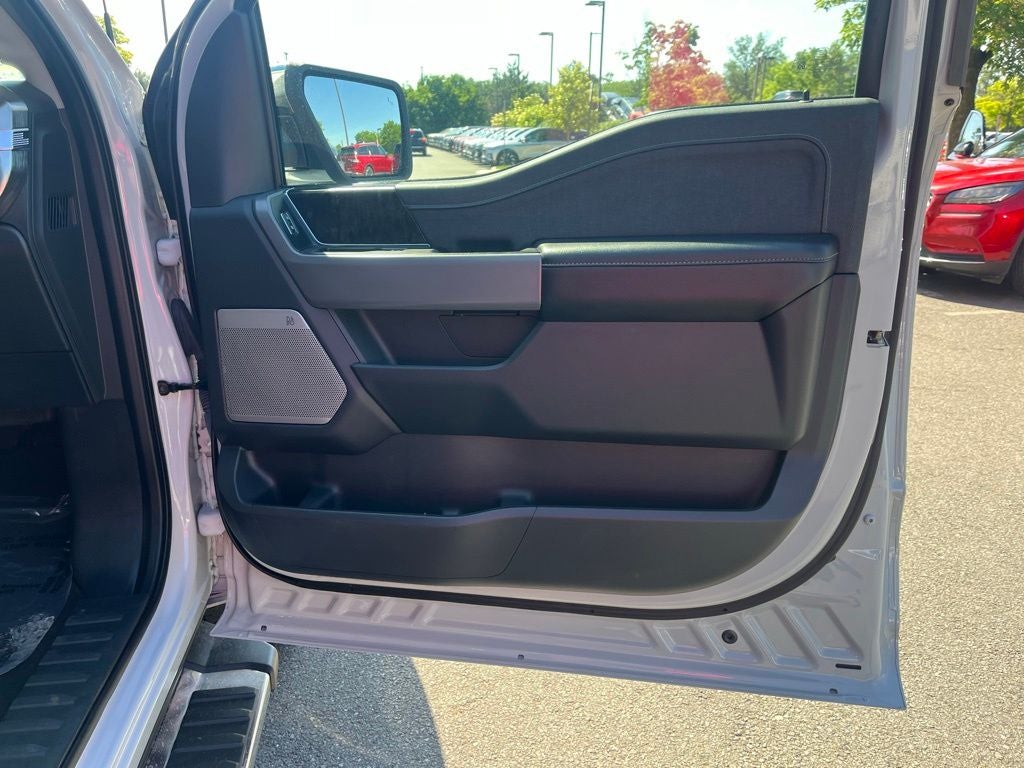 2023 Ford F-150 Lariat 4WD | Pano Roof | 360 Cam | 7.2kW | Max Tow