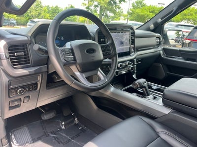 2025 Ford F-150 XLT 4WD | Pano Roof | 360 Cam | BLIS | Black Appear Pk