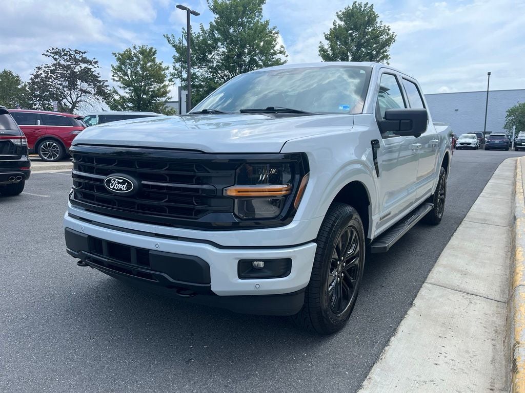 2025 Ford F-150 XLT 4WD | Pano Roof | 360 Cam | BLIS | Black Appear Pk