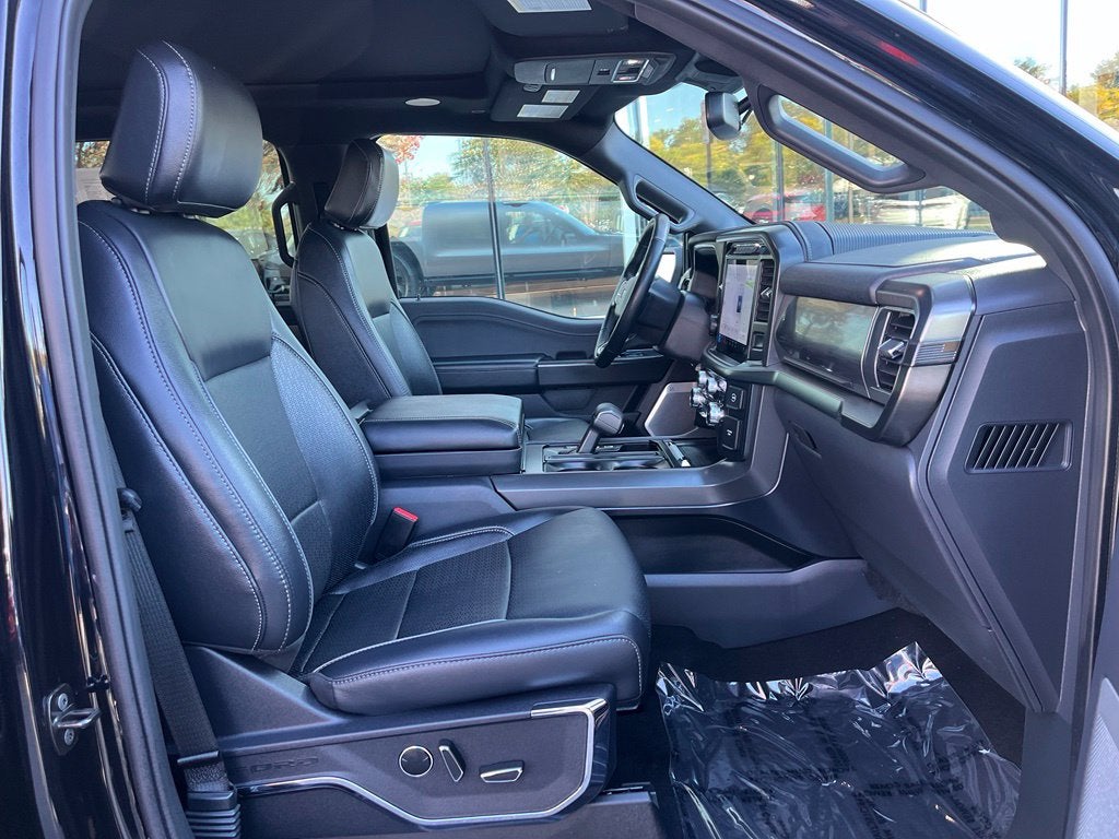 2024 Ford F-150 Lariat 4WD | Pano Roof | 360 Cam | Htd/Vent Seats | BLIS