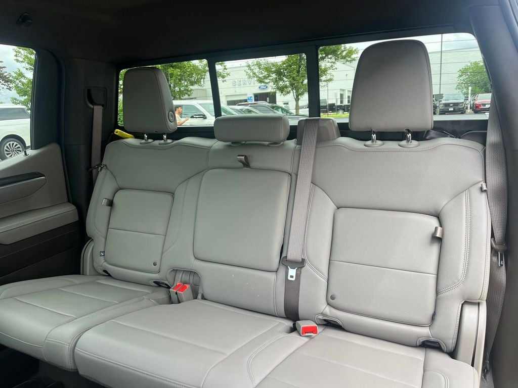 2024 Chevrolet Silverado 1500 LTZ 4WD | Convenience Pkg | Z71 Off-Road Pkg