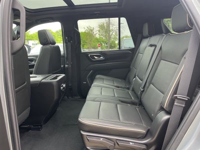 2023 GMC Yukon SLT 4WD | Dual Moonroof | 22" Gloss Black Wheels