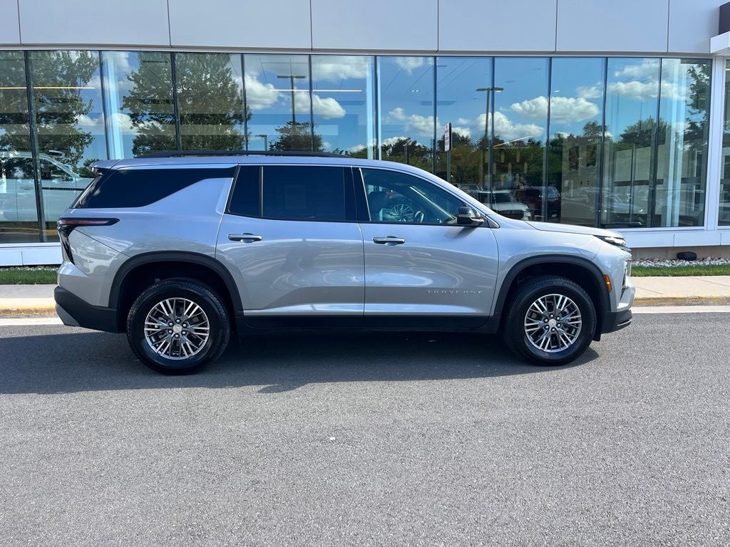 2026 Chevrolet Traverse LT AWD | Remote Start | BLIS | Heated Seats