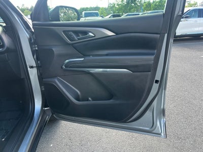 2026 Chevrolet Traverse LT AWD | Remote Start | BLIS | Heated Seats